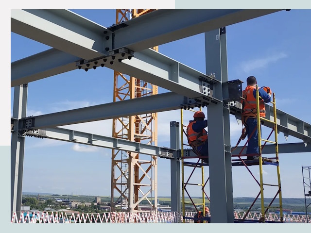 Монтаж металлоконструкций в Петергофе